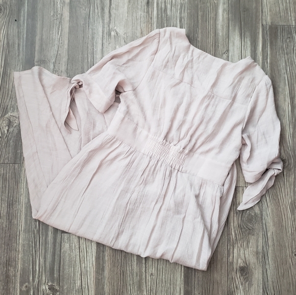 Wishlist Cream Midi Dress - Picture 4 of 4